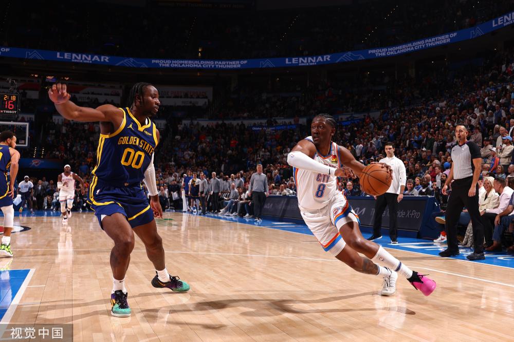 在果岭上的 在果岭上的